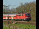 111 098-0 schiebt den werktglichen RE Frankfurt-Bebra zurck nach Bebra. Aufgenommen am 06.04.2010 bei Hermannspiegel.