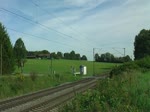 111 148 mit einem RE nach Salzburg Hbf am 14.08.2011 bei dem B Vogl.