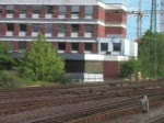 Hier zu sehen ist der Regionalexpress aus Emden, wie dieser in den Hauptbahnhof von Mnster in Westfalen einfhrt.