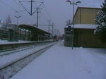 Einfahrt RE aus Hannover in Lehrte, am 10.01.10, mit BR 112