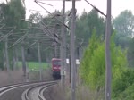 112 129-2 fährt am 29.04.2014 mit dem RE 14041 nach Wolfsburg Hbf in den Hp Calberlah ein.