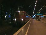 113 268 verlässt am Abend des 16. Dezember 2009 Köln Hbf aus Gleis 7 mit dem aus 13 Wagen bestehenden Pbz 1971 nach FFM1 