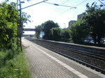 Baureihe 140 xxx x fhrt hier mit 1 Messwagenzug durch den Bahnhof Peine Richtung Hannover, aufgenommen am 04.06.2010 gegen 08.00 Uhr 