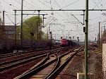 BR 140 bei der Durchfahrt des Bahnhofes Hannover/Linden am 07.04.2009