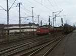 Durchfahrt Gterzug in Lehrte am 12. Mrz 2010.