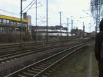 Gterzugausfahrt mit einer 140 in Mrz 2010 in Lehrte.