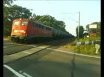 Die 140 012-6 zog am 20.7.10 einen Kesselwagenzug in Richtung Grokorbetha.