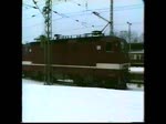 Winter 1994, Bernau bei Berlin. Einfahrt 143er mit Kesselzug Gl. 6 zur Überholung.
