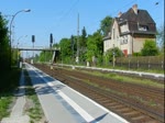 143 802 mit dem Baumblüten-Express (RE 28962) nach Werder(Havel) in Priort.