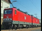 Das MEG Doppel 603 (143 851-4) und 601 (143 179-0) mit ihrem Zementzug in Fahrtrichtung Sden durch Ludwigsau-Friedlos.