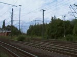 Güterzugdurchfahrt zweier 151 mit Errzbomber in Lehrte, am 08.08.10