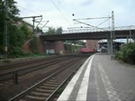 151 046 und 151 146 durchfuhren am 31.7.10 mit 6-achsigen Selbstentladern Hamburg-Harburg Richtung Maschen.
