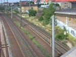 Eine Lok der Baureihe 155 zieht am 27.06.08 einen Kali-Gterzug durch Bitterfeld Richtung Berlin.