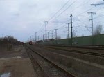 Eine 155, mit Sttgutwagen in Lehrt am 12.03.2010.