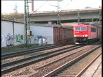 155 070 fuhr mit einer kleinen bergabe durch Hamburg-Harburg am 15.4