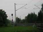 Die 155 066-4 fuhr am 28.5.10, bei strmenden regen, mit einem Kesselwagenzug in richtung Lichtenfels. Halach(b. Kronach)