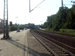 Eine BR 155 mit Gterzug bei der Durchfahrt Werder (Havel) Richtung Potsdam.