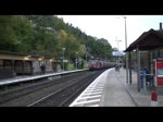 Am 26.10.2011 war 180 013 mit einem Ganzzug aus Tanns-Wagen bei Stadt Wehlen unterwegs in Richtung tschechische Grenze.