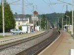 E-Lok 181 218-9 erklimmt mit dem IC aus Koblenz die Steigung zwischen Mertert und Manternach in Richtung Luxemburg. 10.08.09