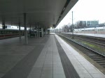 ICE -2 DOppelsausfahrt aus Hannover Hbf (rechts nach berlin, links nach K�ln) 24.12.2008