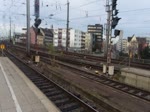 Typischer Alltag in Köln HBF / 1. National Express bei der Ausfahrt aus Köln ins BW 
Dann RB 27 Bei der Ausfahrt und zu guter letzt ein ICE-T von Dresden ins BW 
( IM Hintergrund die Stimmen Von Dennis Fiedler und Meiner ) , DEN 06.12.2015
