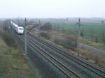 ICE277 von Berlin-Ostbahnhof Richtung Interlaken Ost bei der Durchfahrt in Mringen(Altmark).20.11.10