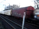 Als erstes sieht man einen gemischten Gterzug richtung Veddel, dann ein einfahrender ICE 1 und dann eine ausfahrende Regionalbahn nach Lneburg. 