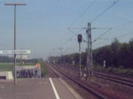 Ein ICE2 (Br 402) fhrt von Berlin-Ostbahnhof nach Kln Hbf an der S-Bahn Haltestelle Kln-Stammheim vorbei.