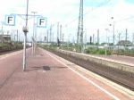 ICE von Kkn/Bonn Flughafen nach Berlin Ostbahnhof bei der Einfahrt in Dortmund.