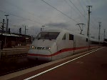 Hier ICE 642 in Sonder Zusammenstellung 1=TK 402 012/+2 1KL MW+6 2KL 
MW+1 BordRestaurant+1 1KL MW +TK 402 003