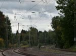 Eine Zugbegegnung auf der KBS 480 bei Eschweiler im Oktober 2012.