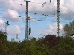 Seltenes Bild: Ein ICE 3MF rollt whrend eines SNCF-Streiks im Herbst 2007 als Ersatz fr einen TGV Est bei Kehl ber die alte Rheinbrcke Richtung Strasbourg/Paris Est.