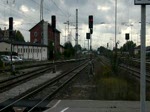 ICE 1602 fhrt auf Gleis 3 in Lichtenfels ein.