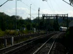 ICE 1504 nach Hamburg-Altona durchfhrt den Bahnhof Orlamnde.