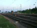 ICE 1606 von München Hbf Richtung bei der Einfahrt im Rostocker Hbf,dieser Zug kam mit +45 Minuten verspätung in Rostock an.(16.07.10)