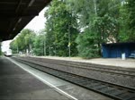 Der ICE 1653 nach Dresden nahm nach einem Signalhalt wieder fahrt in Richtung Hauptbahnhof auf.