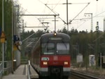 Ein BR 420 der S-Bahn Rhein Main verlsst als S7 Frankfurt am Main Stadion 16.04.11