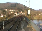 Ein BR 425 der S-Bahn Rhein Neckar bei der Einfahrt in Neckargemnd Altstadt am 15.03.11