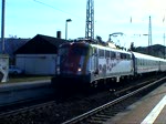 110 329-0 verlsst mit dem IC 1853 von Karlsruhe Hbf zur Weiterfahrt nach Halle (Saale) Hbf den Hauptbahnhof Naumburg (Saale). (26.03.2010)