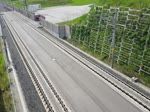 Gterzug der DB Cargo am Sdportal des Katzenbergtunnels in Efringen Kirchen.