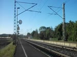 185 060 durchfährt am 25.Mai 2011 mit dem Hangartner-Zug den Bahnhof Gundelsdorf Richtung Kronach.