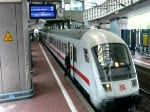 Im Schneckentempo kriecht IC 2154 nach D�sseldorf aus dem Bahnhof Kassel-Wilhelmsh�he heraus. Umso besser: so konnte ich 101 141-0 nochmal gut festhalten! (25.07.2009)