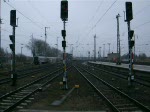 RE33209 von Sassnitz nach Rostock Hbf.bei der Einfahrt im Stralsunder Bahnhof(08.03.09)