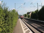 Am 08.07.2013 schob die Freiburger 111 060-0 eine RB, bestehend aus n-Wagen und gefhrt vom Prototypen der Bauart Bnrdzf 483.1 mit der Betriebsnummer D-DB 50 80 80-35 100-2, aus Kollmarsreute.
