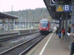Ein Doppelstocksteuerwagen (Bauart Mnchen) bei der Einfahrt als RE nach Ulm Hbf auf Gleis 4 in Plochingen. (08.10.2008; 0:18 Min)