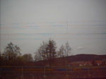 Eine Regionalbahn von Lichtenfels nach Naumburg (Saale) Hbf berquert am 1. April 2010 eine Brcke ber die Halach zwischen Gundelsdorf und Stockheim (Oberfranken).
