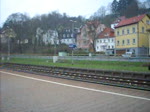 Eine Regionalbahn nach Lichtenfels verlsst am 13. April 2010 Kronach.