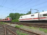 Zugbegegnung kurz vor den Bahnhof Frth (Bayern) am 14.