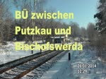 Ein TW der Baureihe 642 am BÜ zwischen Putzkau und Bischofswerda 
26.01.2014  11:29 Uhr.