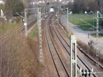Stadtbahn auf 15 KV Wechselstrom Hier die S5 von Grtzingen kommend Richtung KA - Durlach, er fhrt nicht ber den AVG Systemwechsel vom 750 Volt Gleichstrom auf 15 KV Wechselstrom sondern direkt zum